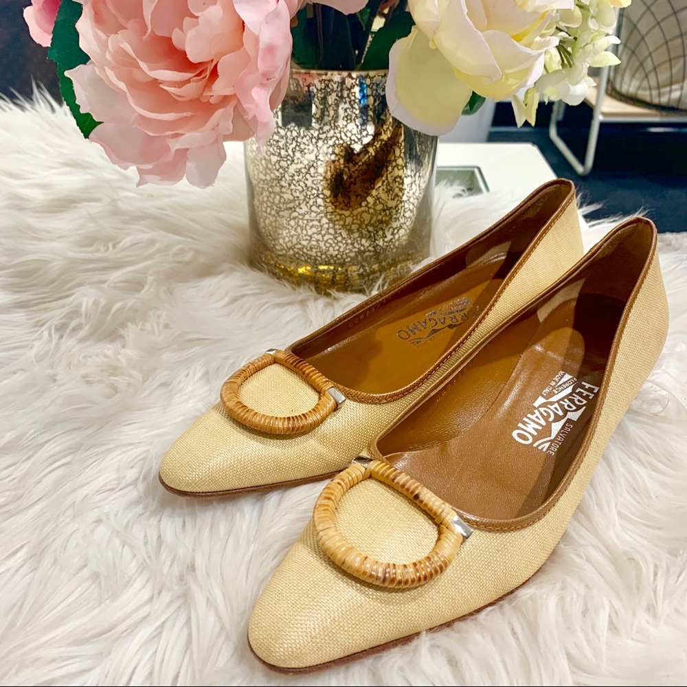 Salvatore Ferragamo Beige Fabric Cannella Pebble